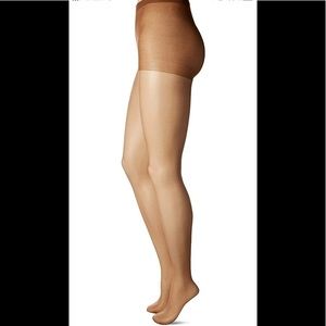 L’eggs Day Sheer Control Top Pantyhose with Sheer Toe New In Box Size: Q++ Nude